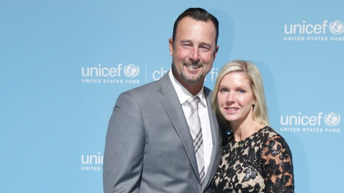 Tim Wakefield: Sport star's wife dies shortly after him
