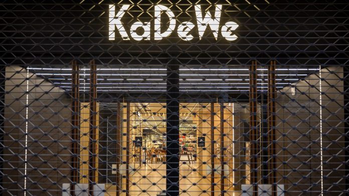 State of Berlin guarantees KaDeWe's million-dollar loans
