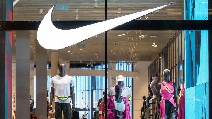 Nike cuts 1,600 jobs
