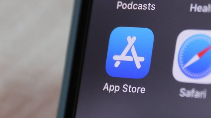 Apple throws 137,000 programs from the app store
